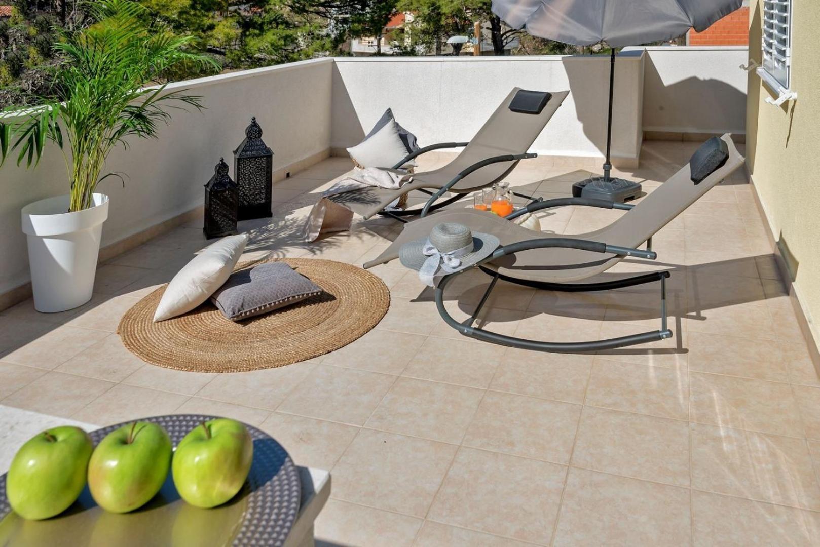 Luxury Villa Lelu With Heated Saltwater Pool, Parking, High Speed Internet, Bbq, Žrnovnica Kültér fotó